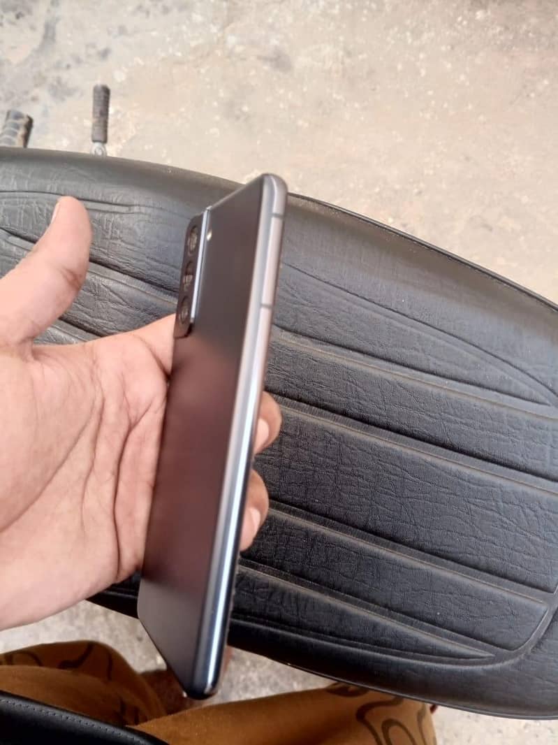 Not Pta But e sim 3 month time available 2