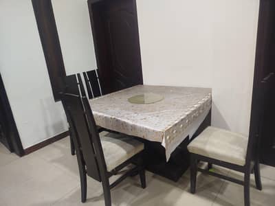 4 seater dining table