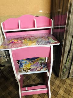 Study table for kids