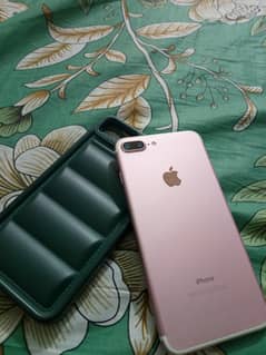 iphone 7 plus ( 128 GB ) PTa Approved      (03128579703)