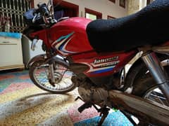 YAMAHA Junoon Geniune Bike