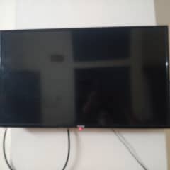 Haier led LE32B9200M