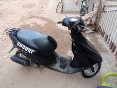 Suzuki 49cc Petrol Scooter (Automatic) black – Japanese