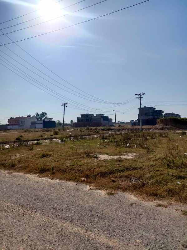 10 Marla Prime Location Plot For Sale In New City Phase II, E Block 3