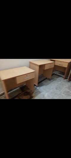 computer table