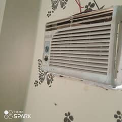 vindow ac all ok ha full cooling ha  number watsapp 03096754914