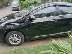 Toyota Corolla GLI 2015 - Well Maintained, Urgent Sale!