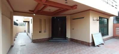 4 Beds New 10 Marla Good Location House for Sale in Ex Air Avenue DHA Phase 8 Lahore.