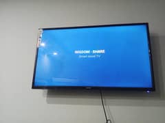 Samsung LED andriod 43" for sale 6month use only