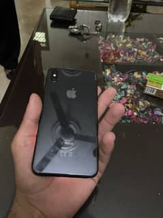 XS MAX WATERPACK