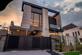 5 MARLA BRAND NEW HOUSE FOR RENT NEAR TO PARK AND MOSQUE