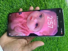vivo  y100 8/256