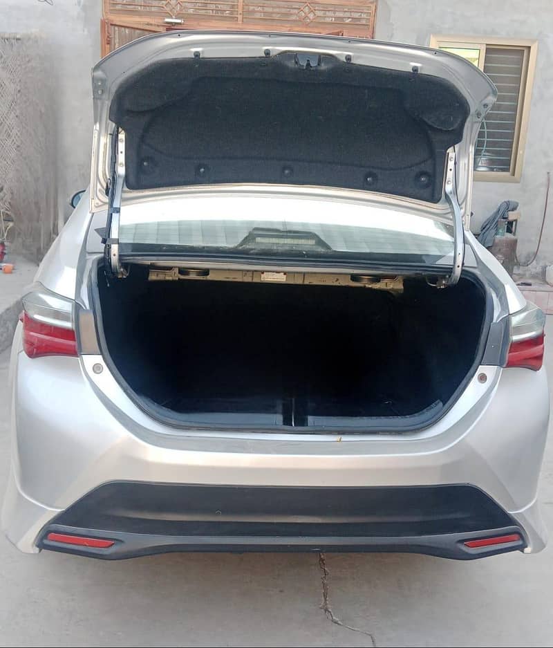 Toyota Corolla GLI 2018 1