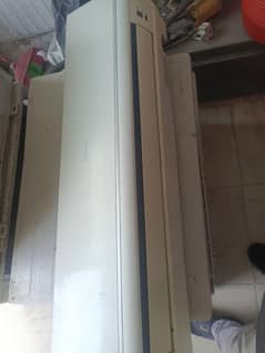 HAIER 1.5 TON ENERGY SAVING GENINNE WITH 4 YEAR WARRANTY