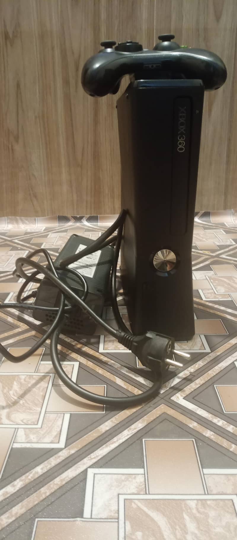 Xbox 360 Jtag-400+ games-1 controller and 1 Kinect-tcs delivery 7