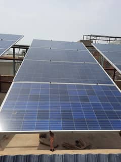 8 plates of solar panel 330W