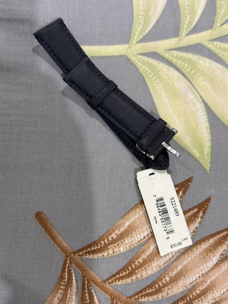 Fossil Gen 5 Smart watch with speaker inside 8