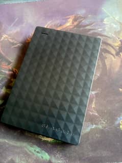 500 GB hard drive with 500 GB data