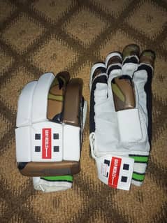 Fresh Kit Available For Cricket Only 2 days Use.