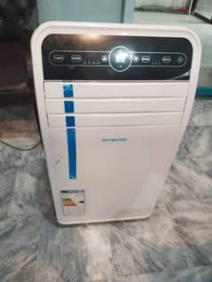 skywood portable AC brand new 2 year warranty