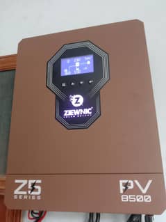 Zewnic z5 serious pv 8500 6.5 kgsolar inverter good condition