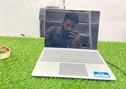 Surface Laptop Go | i5 10th Gen | 16GB | 256GB SSD | Touch