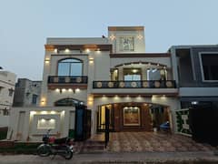 Luxurious Designer Owner Build 10 Marla Modern Design Brand New House For Sale In Bahria Town Lahore