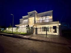 1.5 Kanal Modern Luxurious Corner House For Sale In Bahria Town Islamabad Phase 8+ / swimming pool
