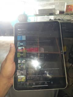 ipad 10 gen 64gb with box and charger