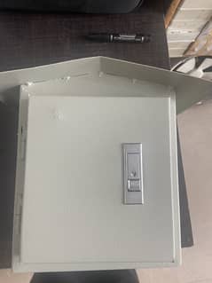 DB BOX