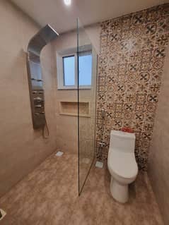 5 MARLA UPPER PORTION AVAILABLE FOR RENT