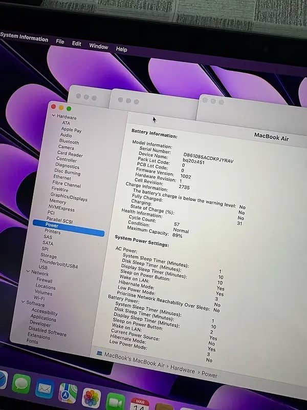 Macbook Pro 2020  Core i7 processor 1