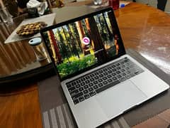 Macbook Pro 2017 13-inch i5