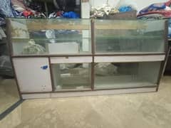 Almost 6 Feet long counter 6mm Glass on Top Good wood All ok