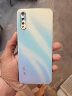 vivo s1 4/128 gb set and box