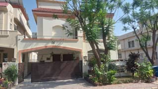 10 Marla Upper Portion Available For Rent