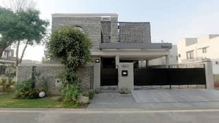 22 Marla Corner Furnished House With 20 Kv Hybrid Solar With Furniture And Asesseries