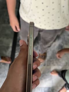 Iphone 16 pro max jv