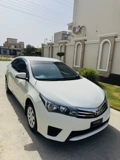 Carolla GLi 2014/2017 Automatic Lahore Number