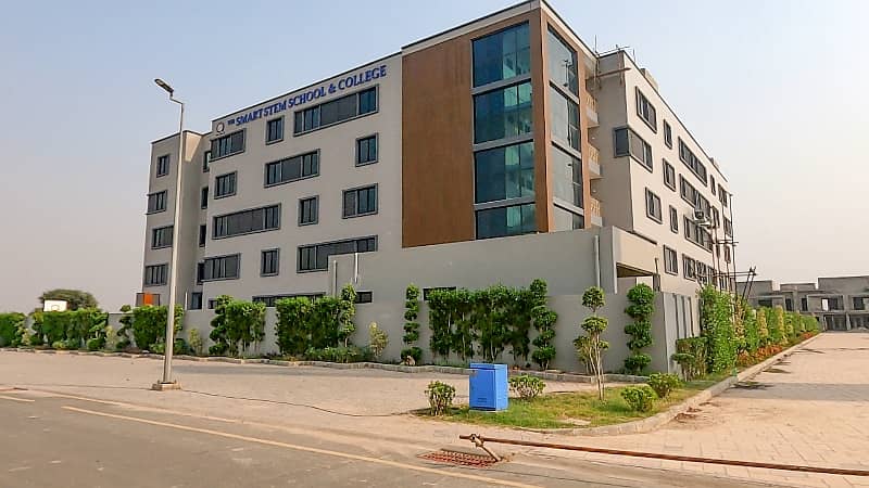 Hot Location 1 Kanal Balloted Plot Available in Overseas Central Block 11