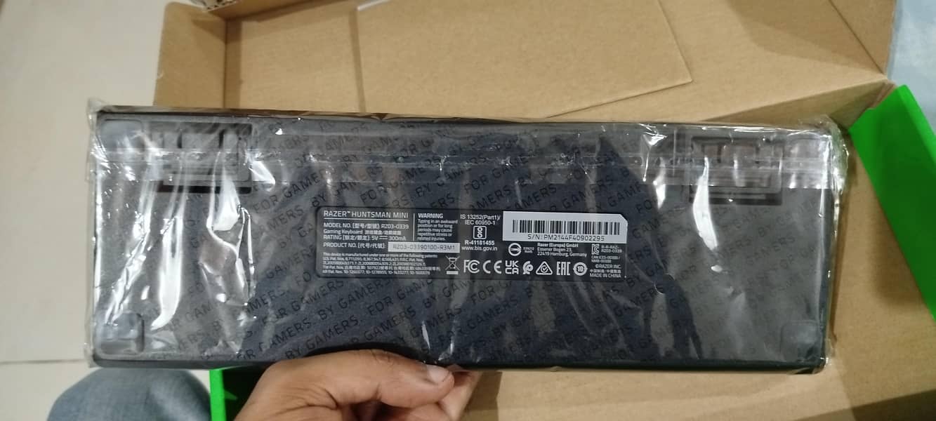 Huntsman Mini 60% Analog Optical Gaming Keyboard 8