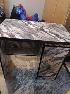 Reception counter good condition