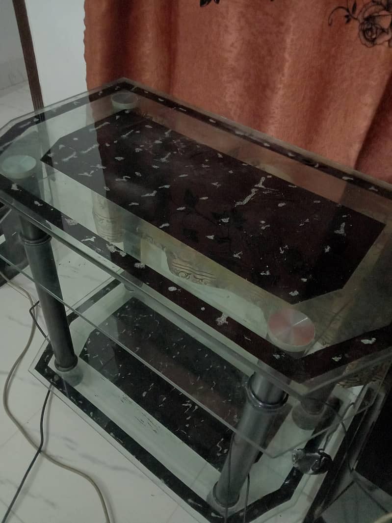 TV Table 0