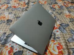 Macbook pro 2017