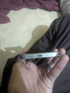 Iphone 15 pro max natural titanium