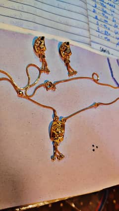 Gold mala set + breclate