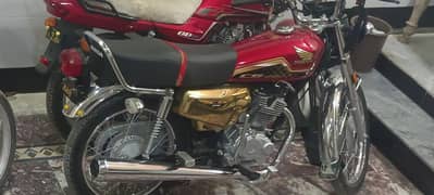 i m selling my bike conditions neat and clean 03351107575