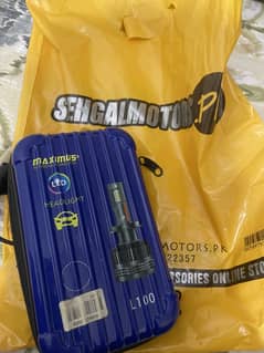 LED H11 100W. 10/10 condition. 4 months used only