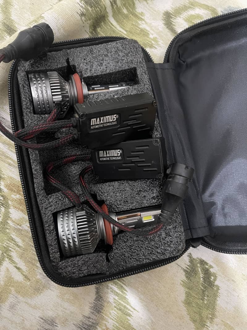 LED H11 100W. 10/10 condition. 4 months used only 1