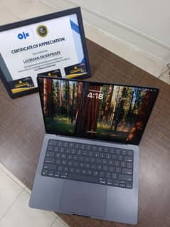 MACBOOK PRO M3 14 INCH 2023 18GB 512GB 21 CYCLE 100 HEALTH LIKE NEW